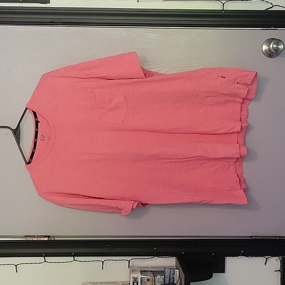 GAP pocket T-shirt